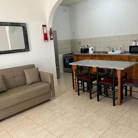 Gozo Belle Mare Apartments Marsalforn Eksteriør bilde